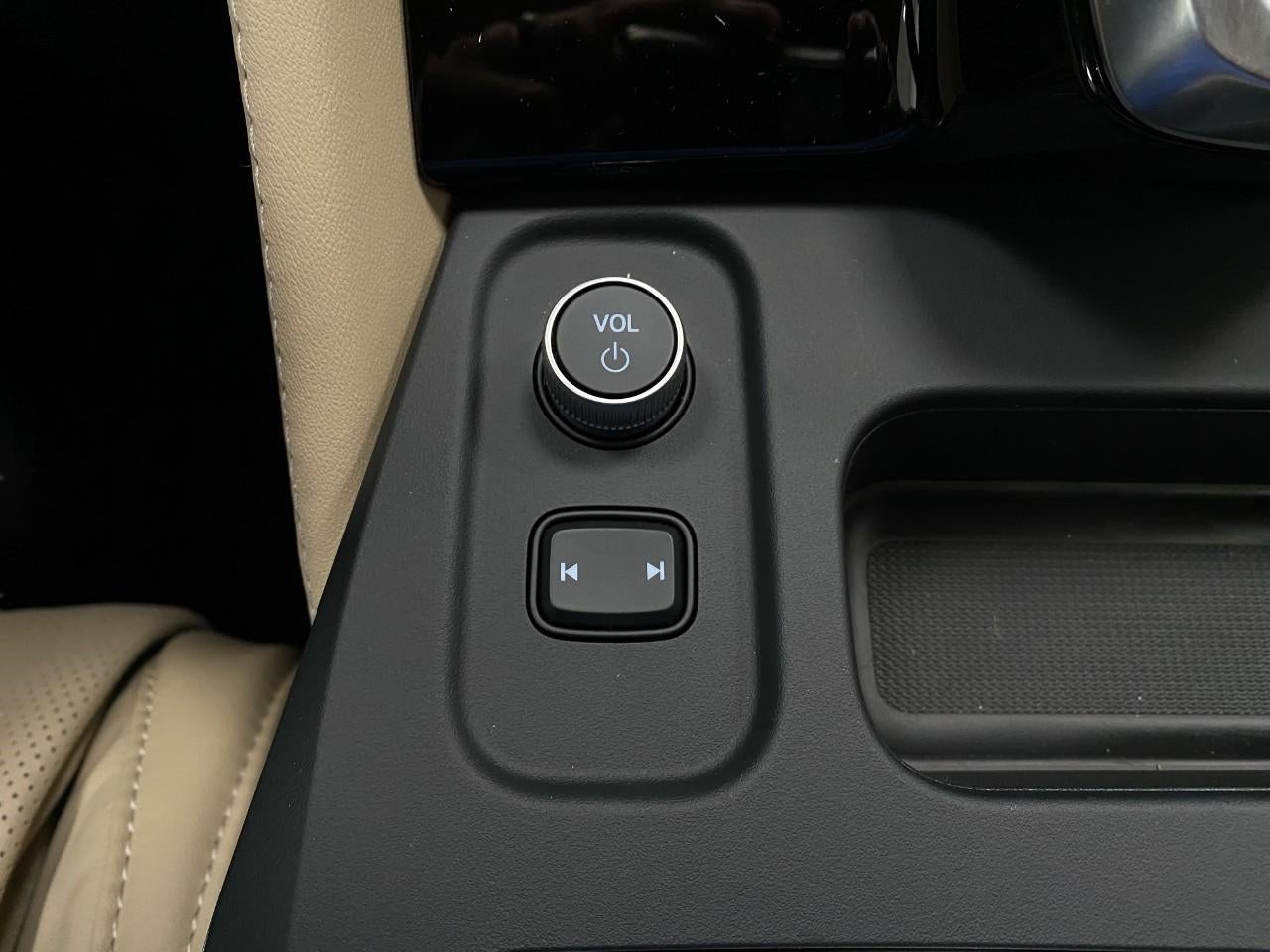 2026 Acura MDX SH-AWD w/Advance Package