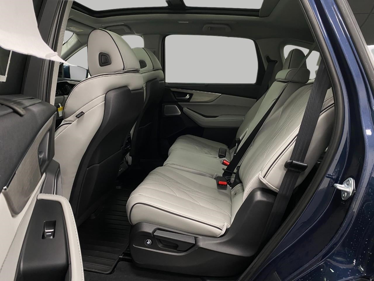 2026 Acura MDX SH-AWD w/Advance Package