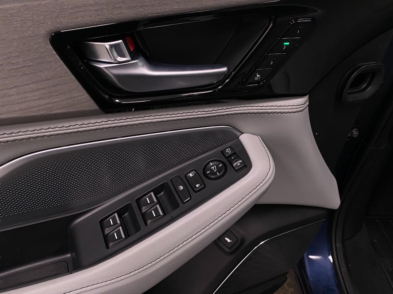 2026 Acura MDX SH-AWD w/Advance Package