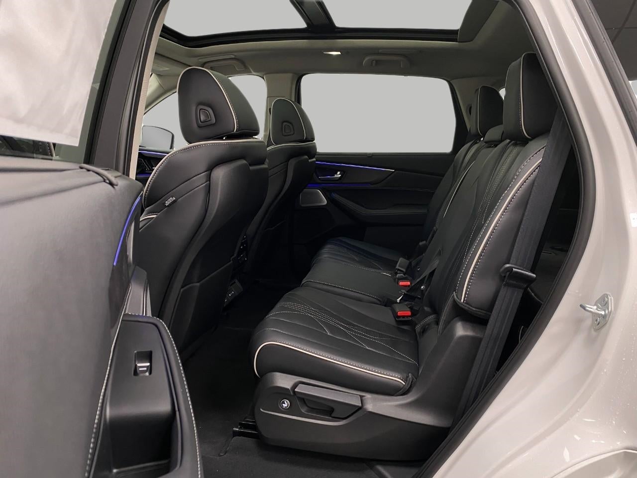 2026 Acura MDX SH-AWD w/Advance Package