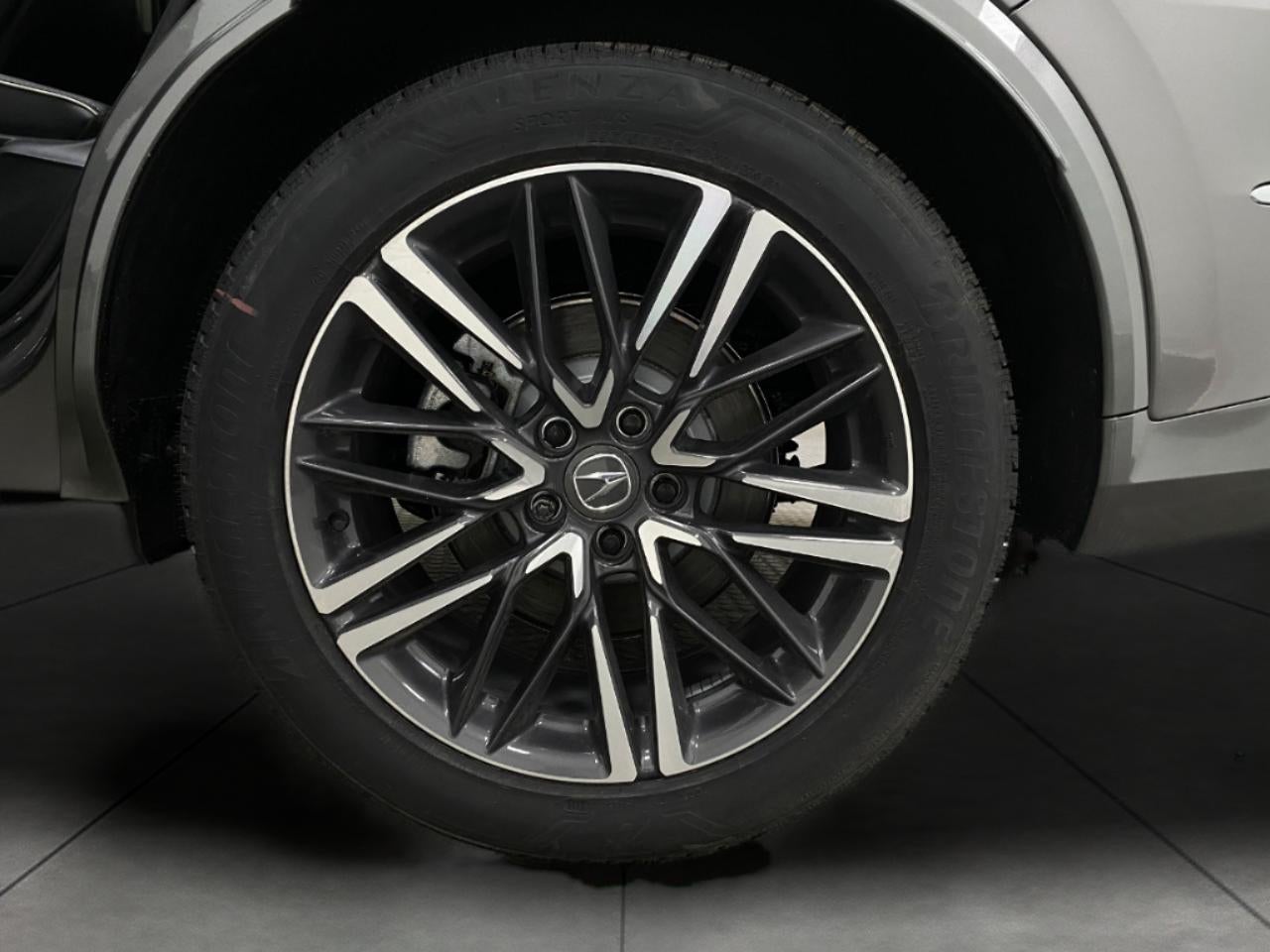 2026 Acura MDX SH-AWD w/Advance Package