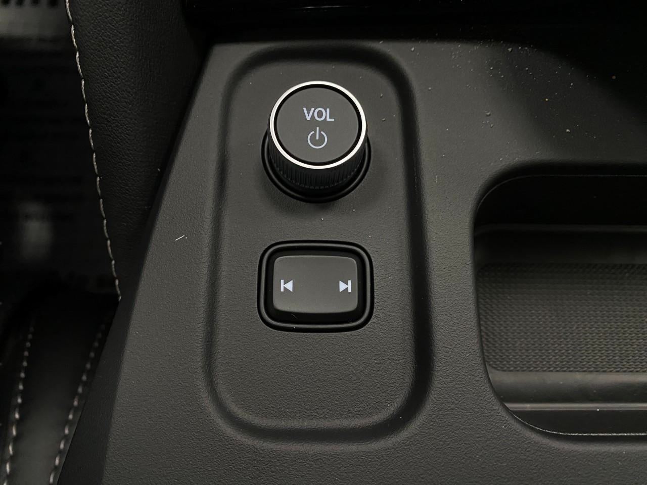 2026 Acura MDX SH-AWD w/Advance Package