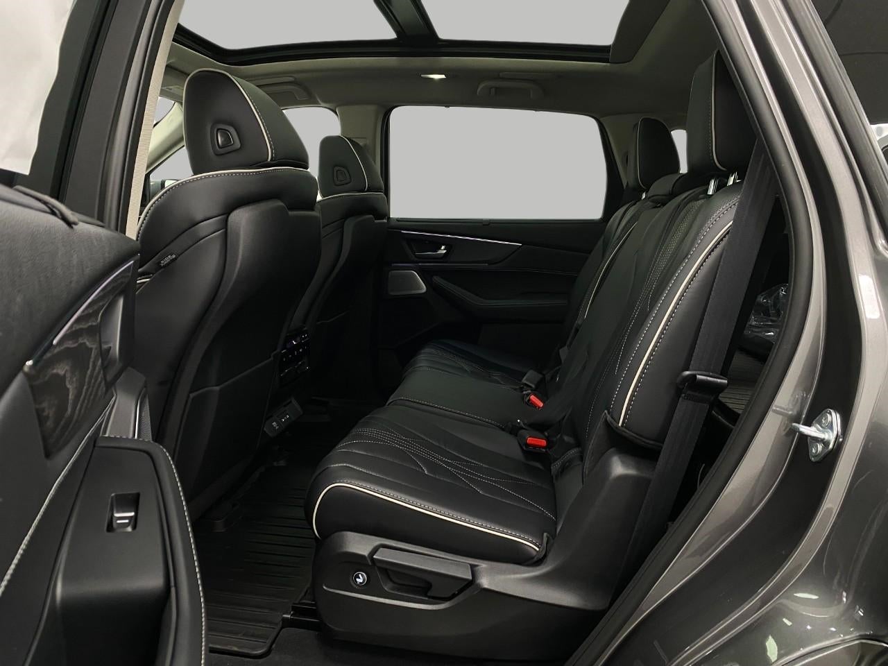 2026 Acura MDX SH-AWD w/Advance Package