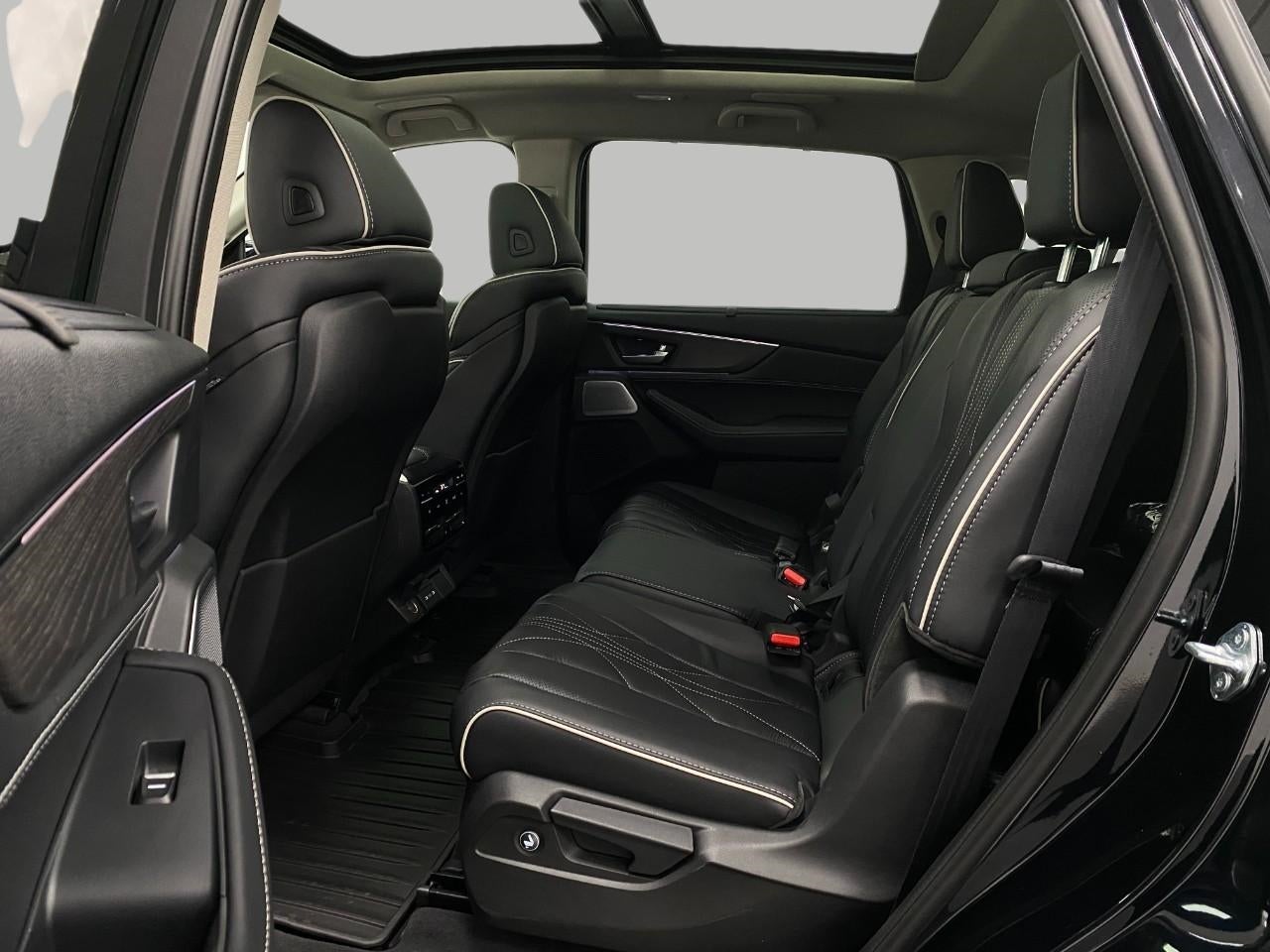 2026 Acura MDX SH-AWD w/Advance Package