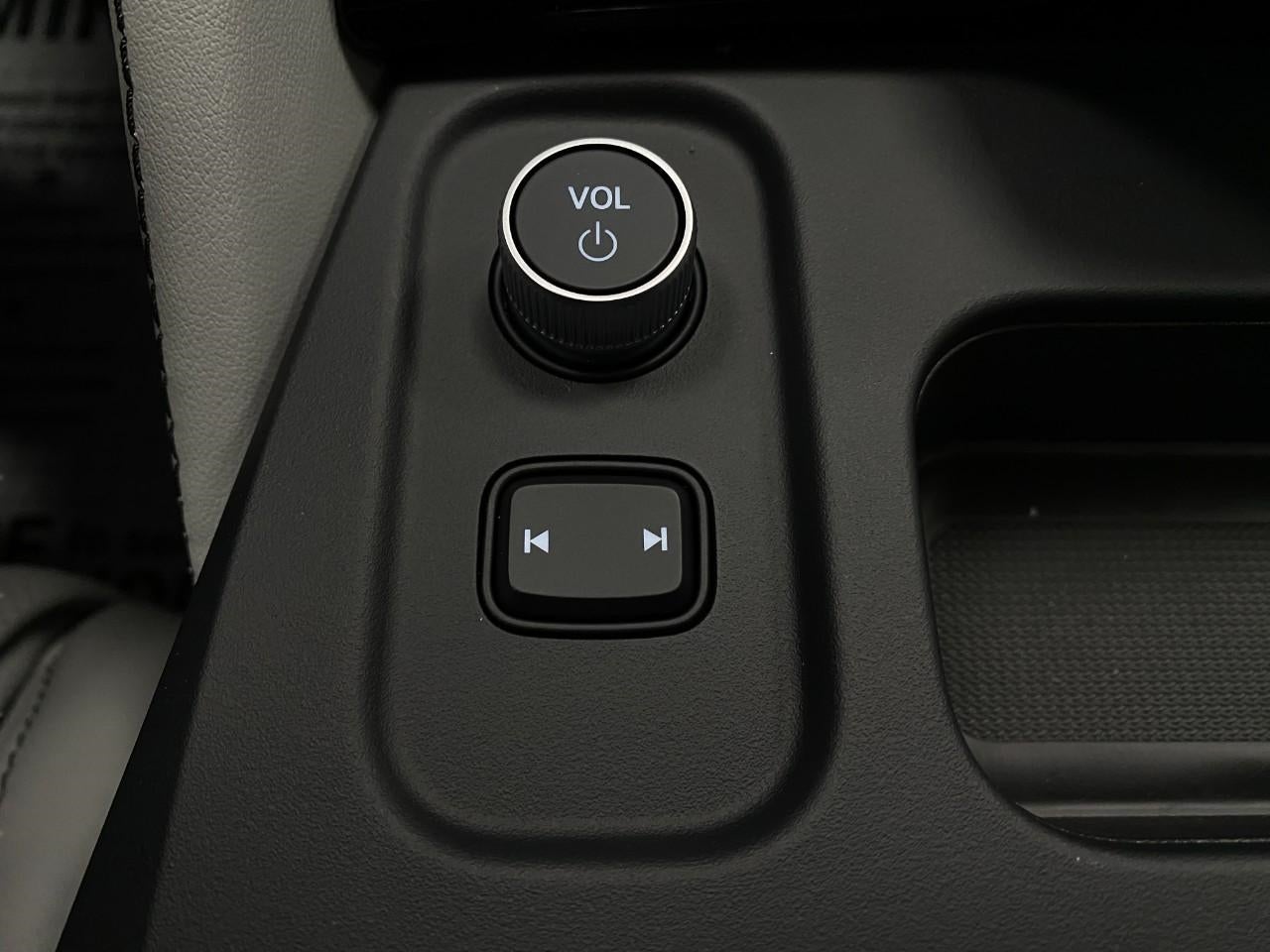 2026 Acura MDX SH-AWD w/Advance Package