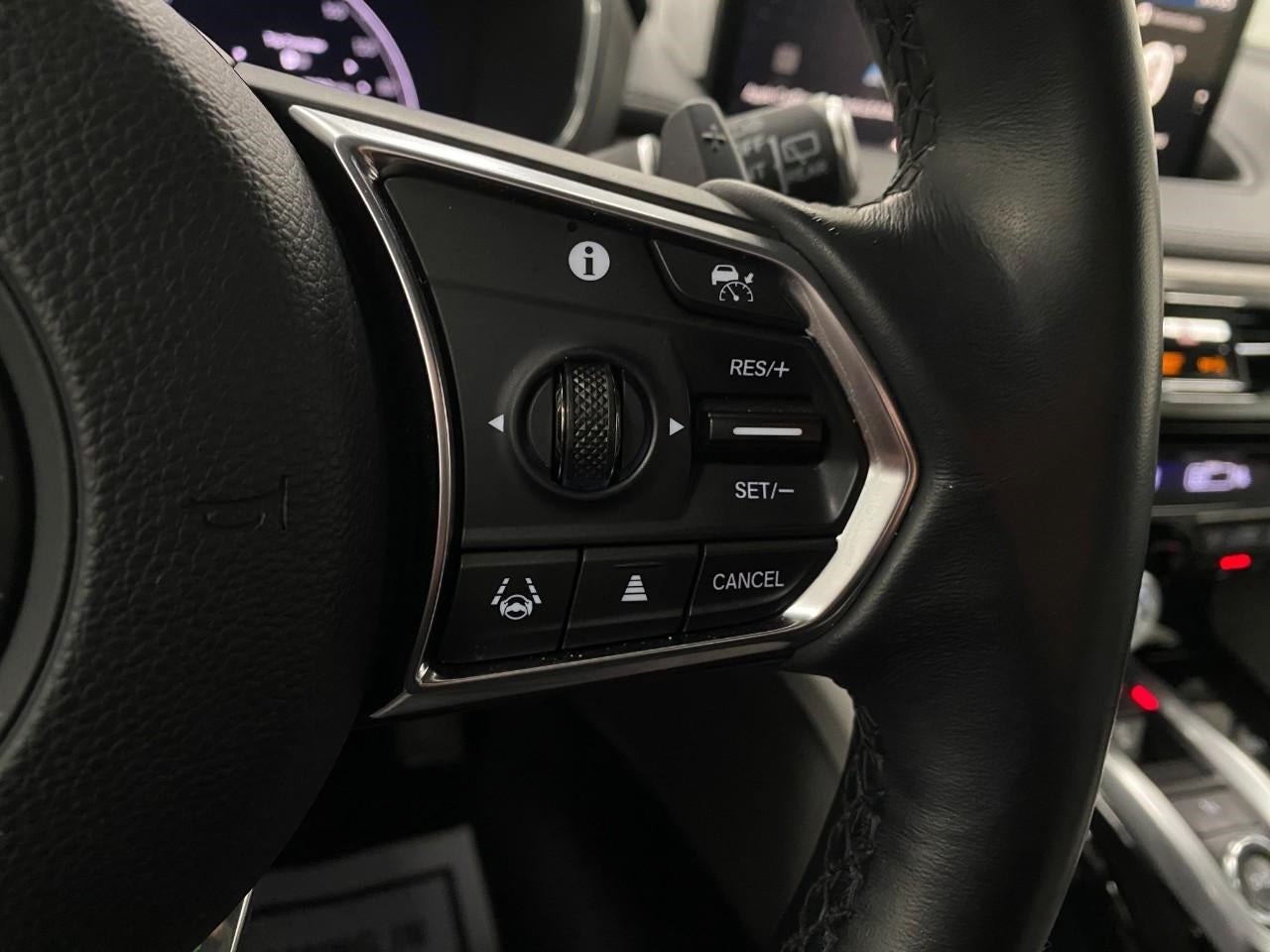 2023 Acura MDX SH-AWD w/Advance Package