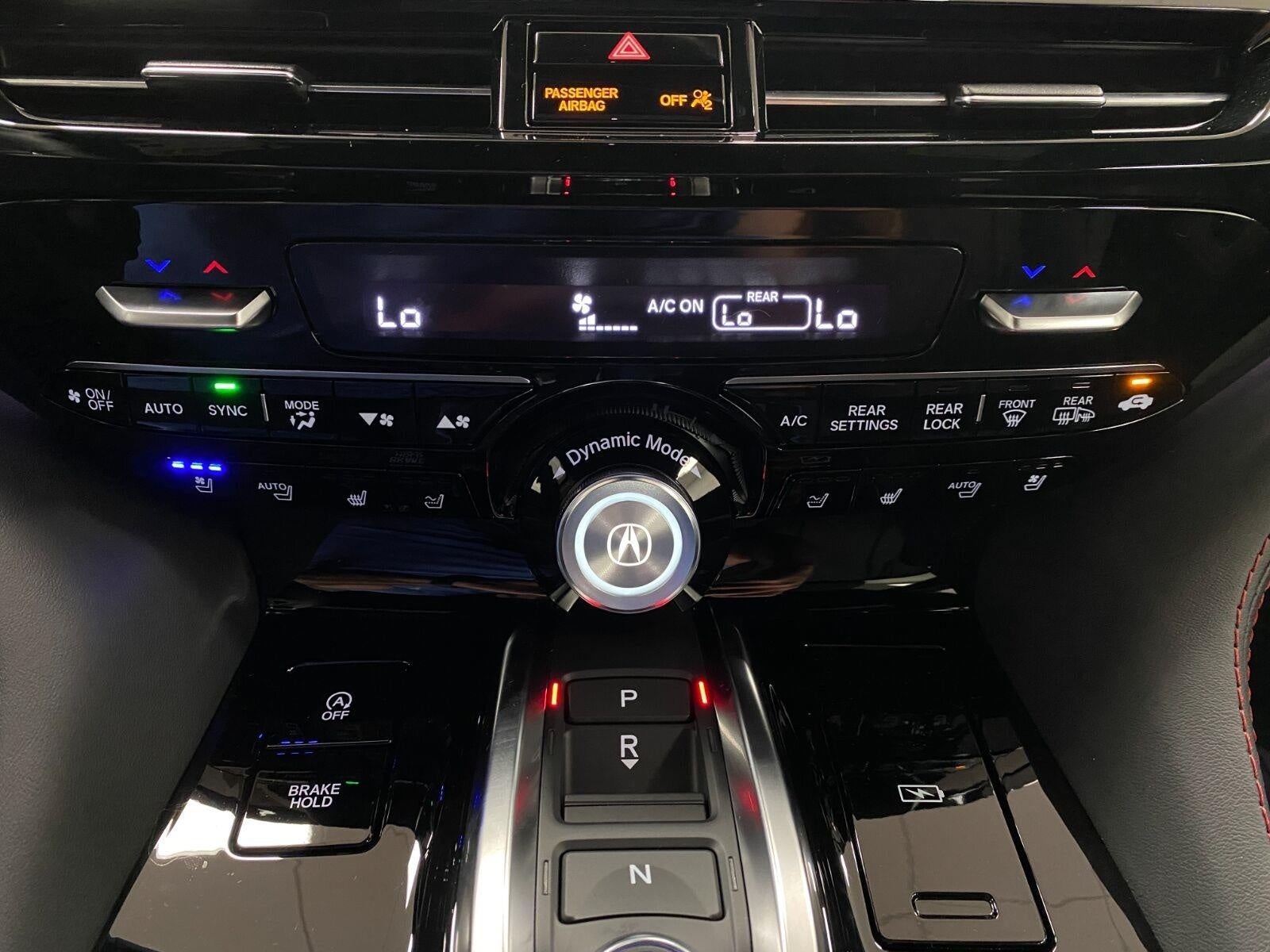 2026 Acura MDX SH-AWD w/A-Spec Advance Package
