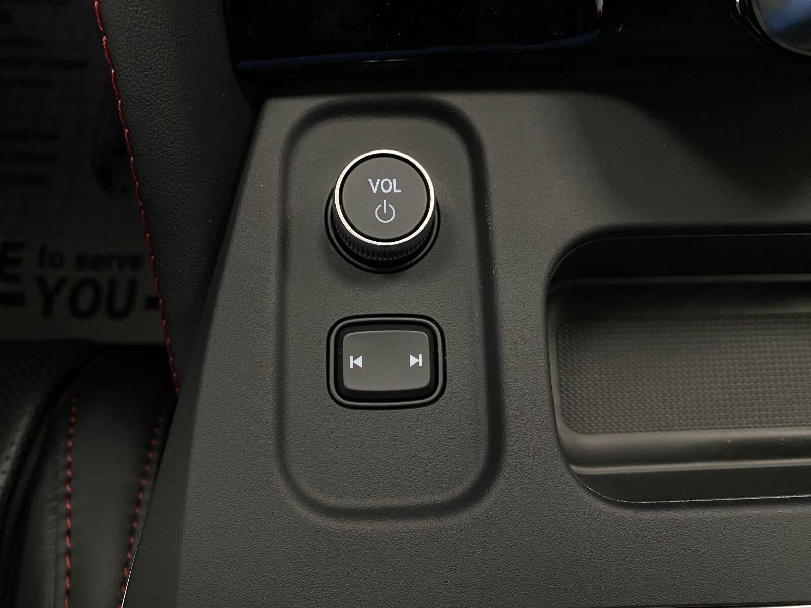 2026 Acura MDX SH-AWD w/A-Spec Advance Package