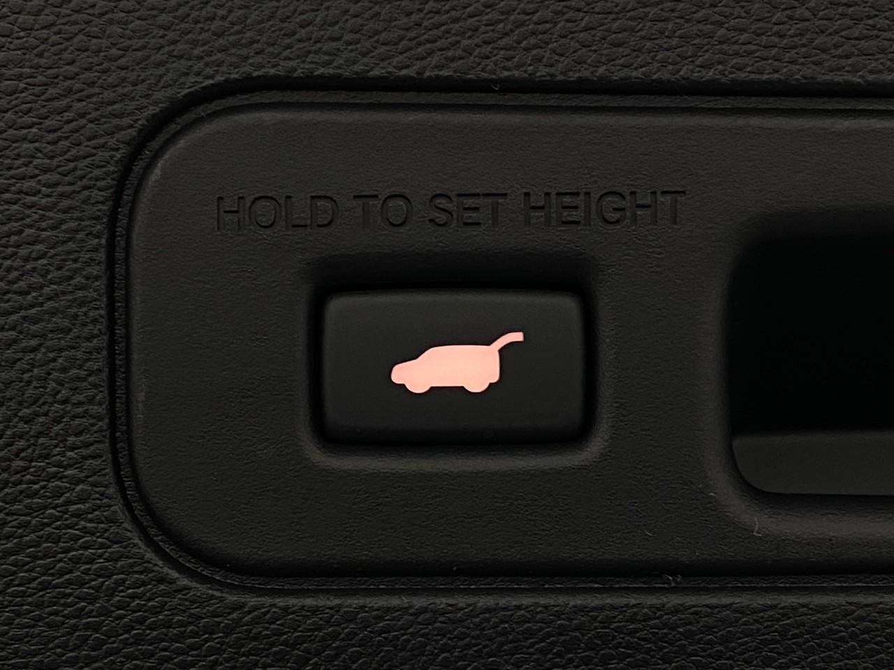 2026 Acura MDX SH-AWD w/A-Spec Advance Package