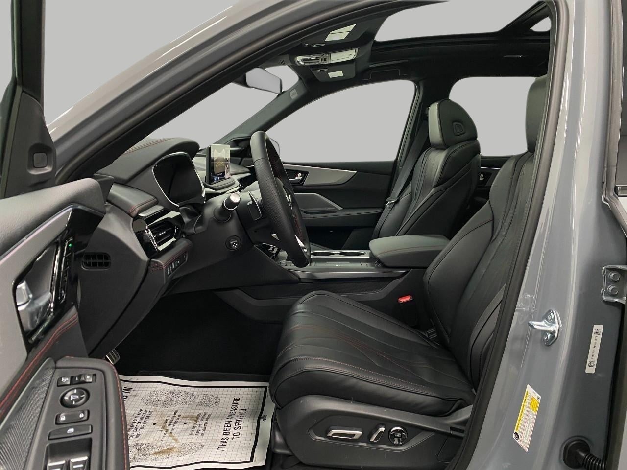 2026 Acura MDX SH-AWD w/A-Spec Advance Package