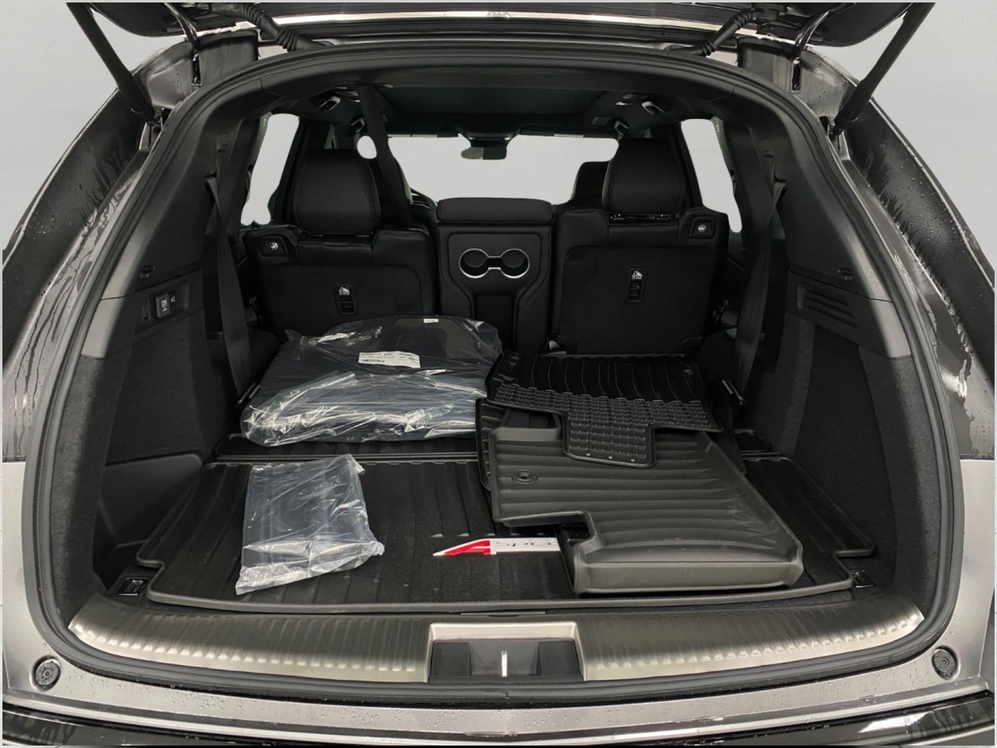 2026 Acura MDX SH-AWD w/A-Spec Advance Package