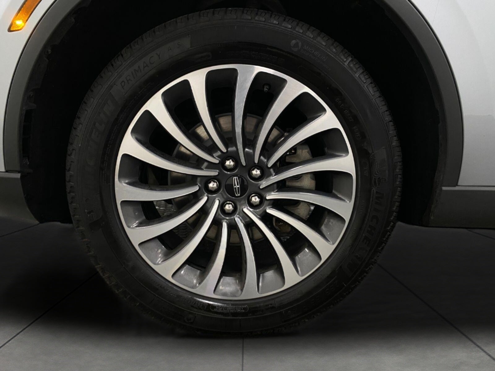 2023 Lincoln Aviator Standard AWD