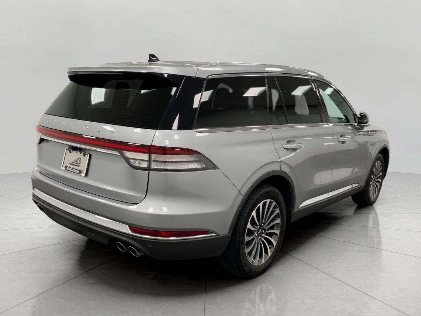 2023 Lincoln Aviator Standard AWD