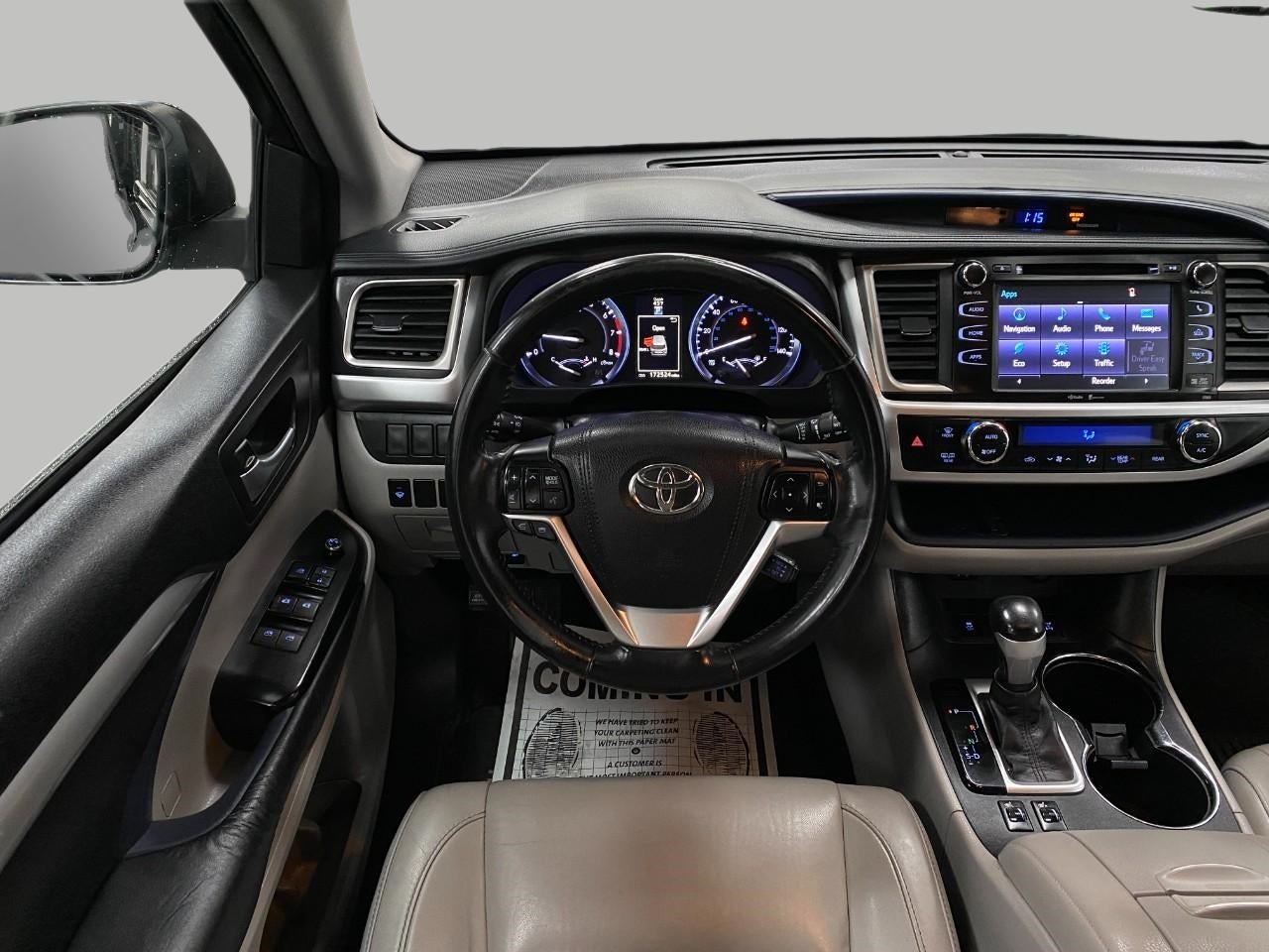 2015 Toyota Highlander AWD 4dr V6 XLE