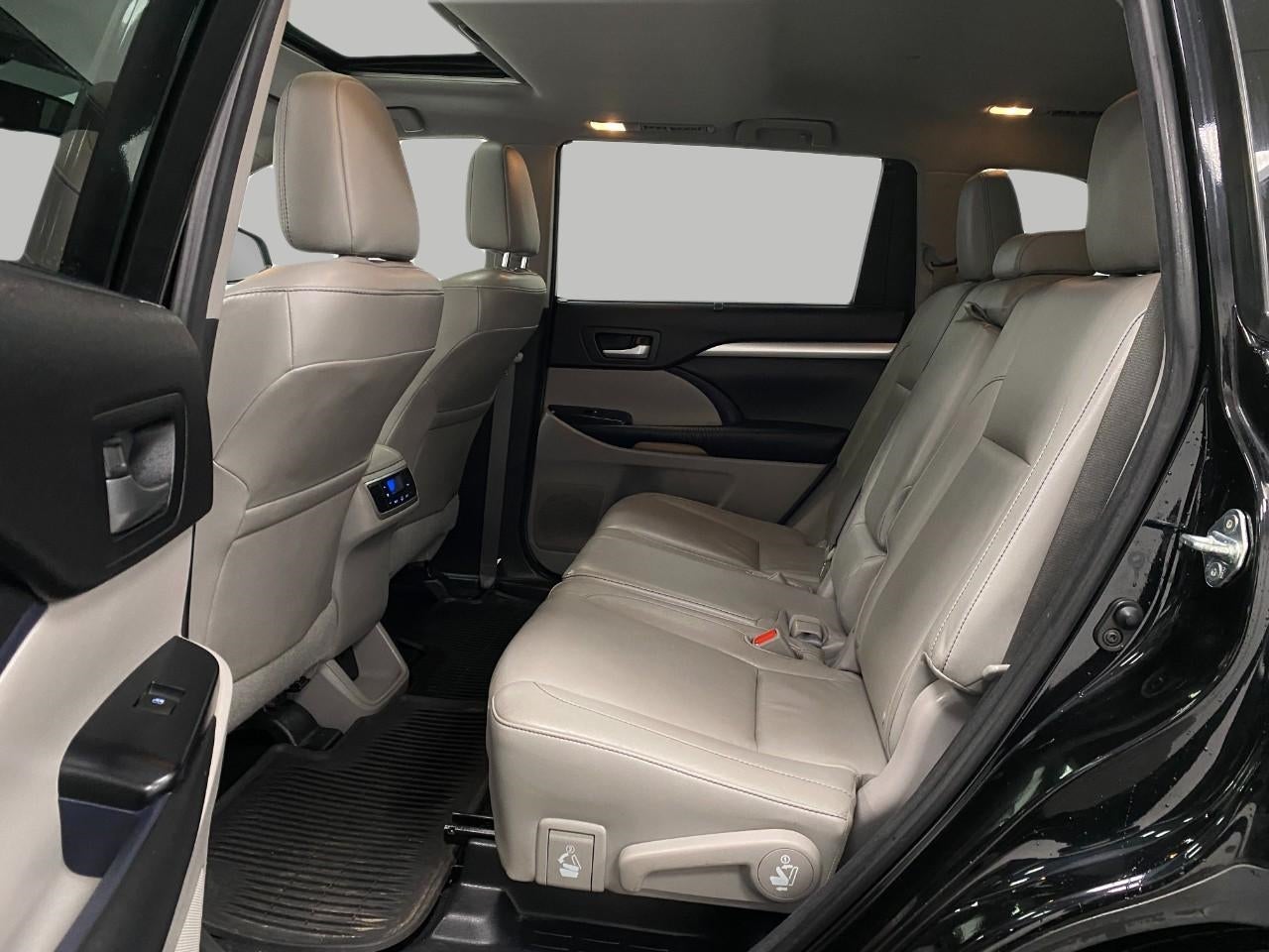 2015 Toyota Highlander AWD 4dr V6 XLE