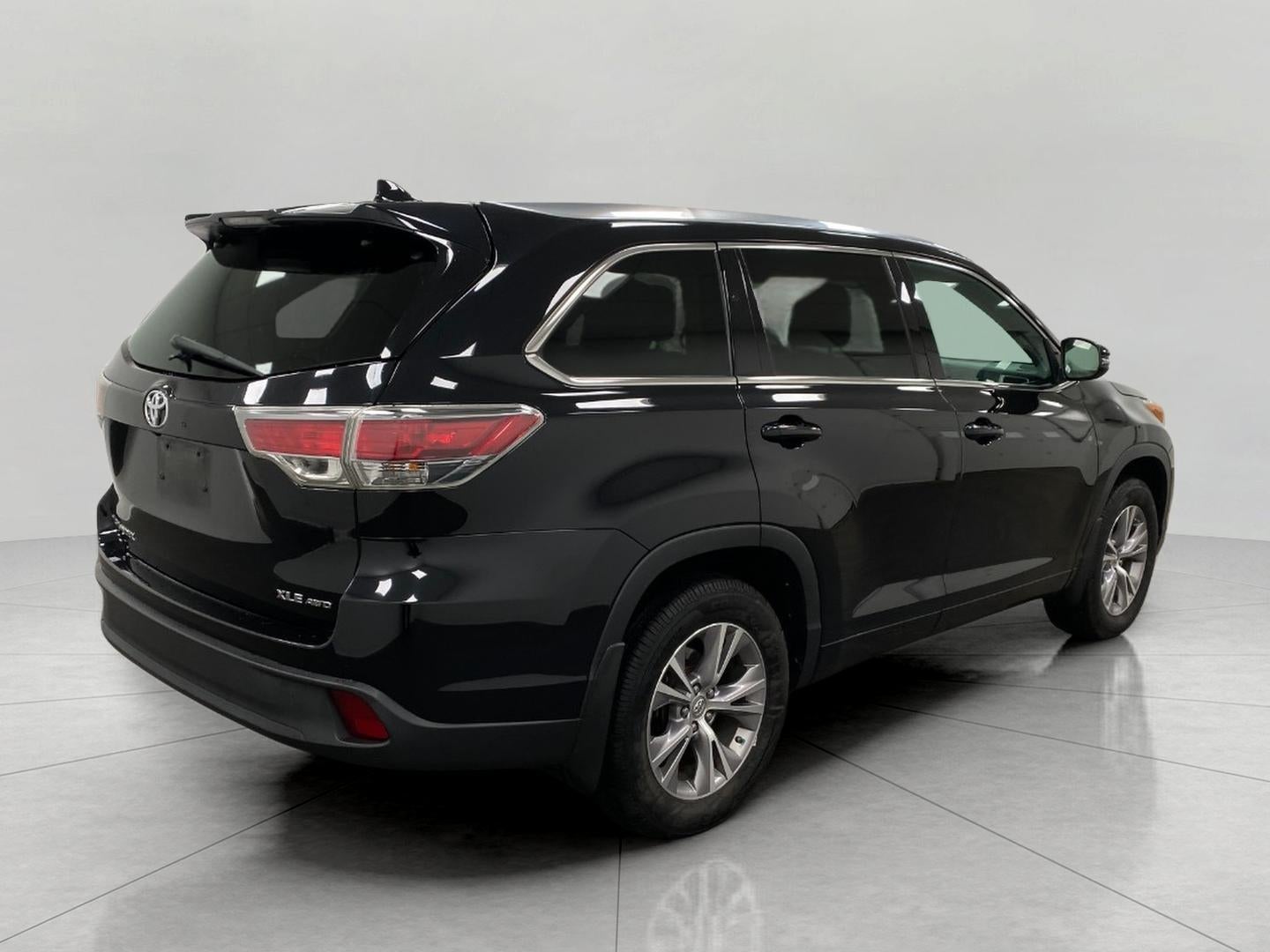 2015 Toyota Highlander AWD 4dr V6 XLE