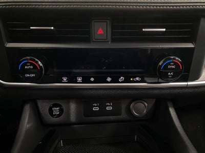 2024 Nissan Rogue AWD SV