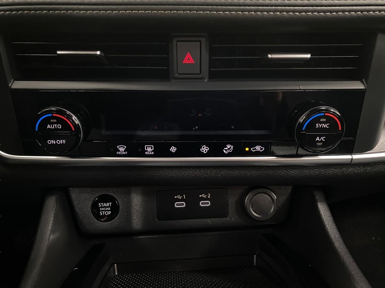2024 Nissan Rogue AWD SV