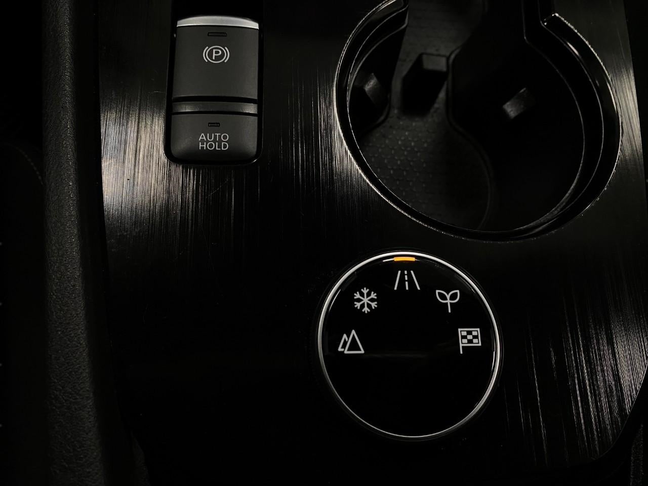 2024 Nissan Rogue AWD SV