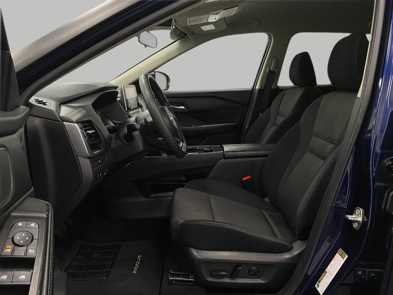 2024 Nissan Rogue AWD SV
