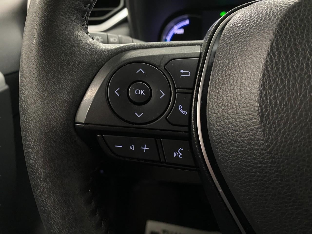 2025 Toyota RAV4 Hybrid XLE Premium AWD