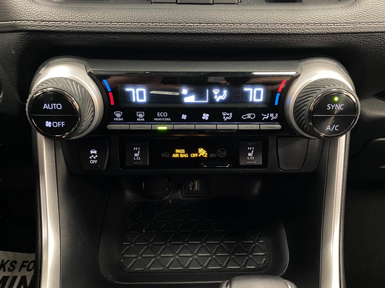 2025 Toyota RAV4 Hybrid XLE Premium AWD