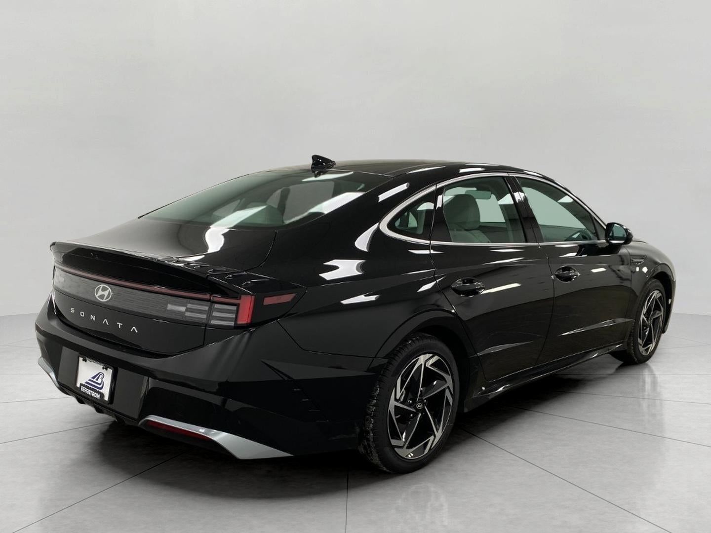 2025 Hyundai Sonata SEL FWD