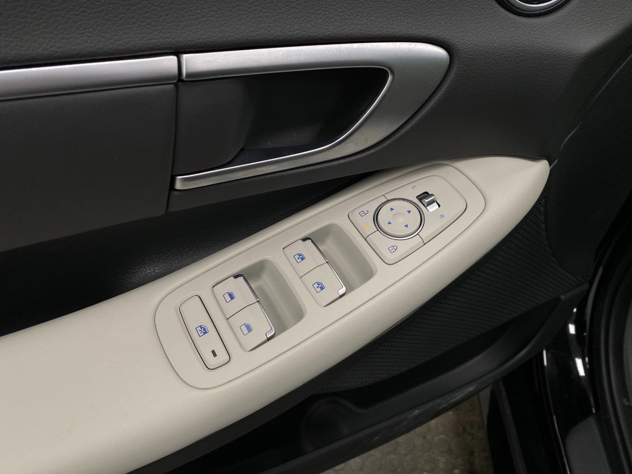 2025 Hyundai Sonata SEL FWD