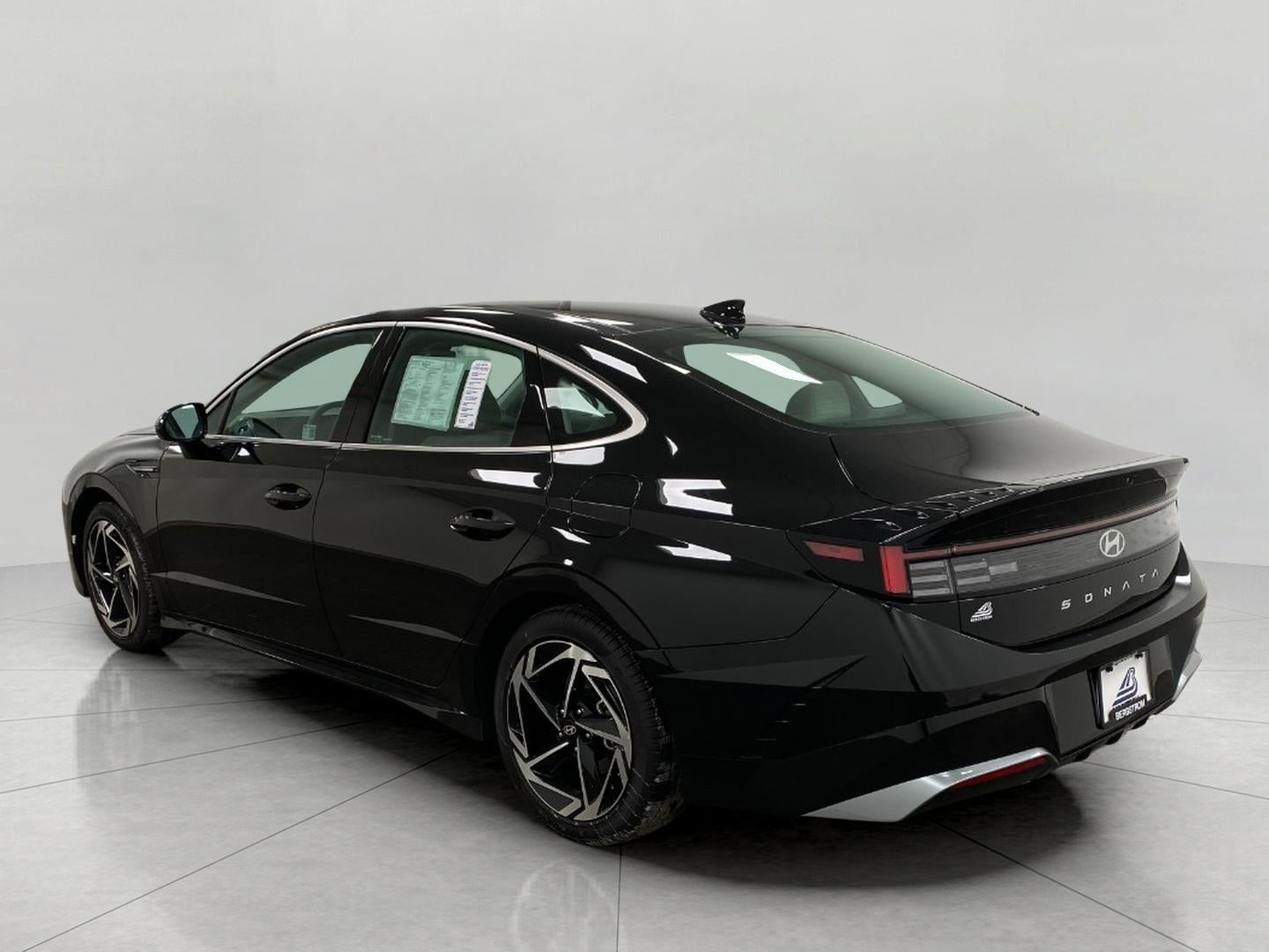 2025 Hyundai Sonata SEL FWD