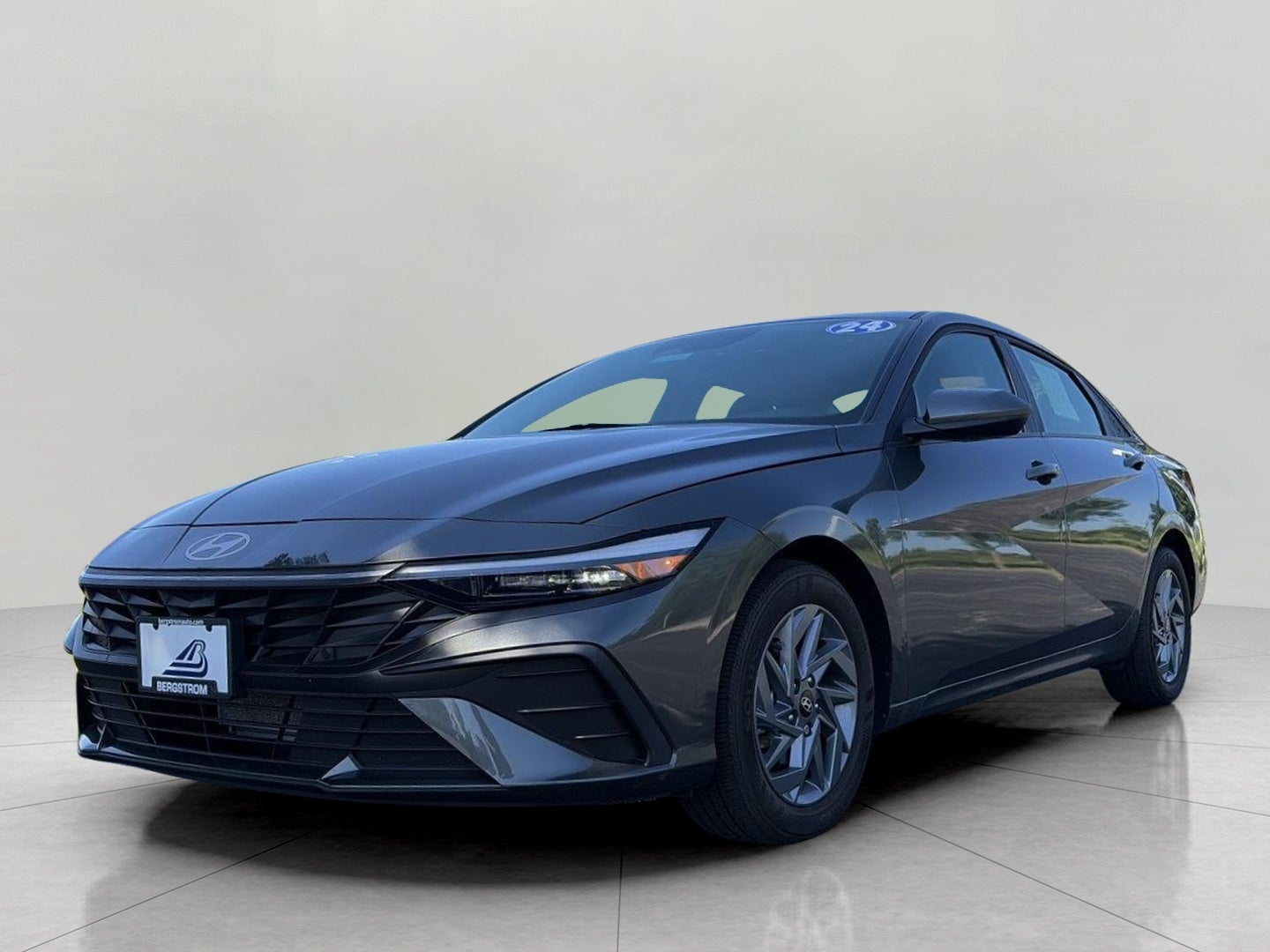 2024 Hyundai Elantra SEL IVT