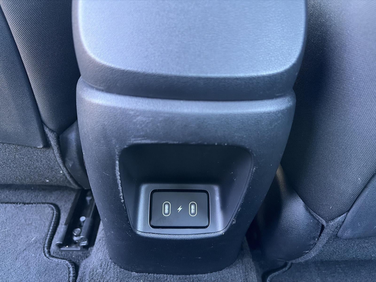 2024 Hyundai Elantra SEL IVT