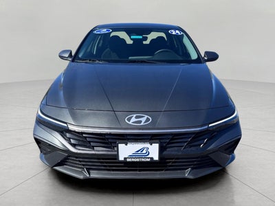 2024 Hyundai Elantra SEL IVT