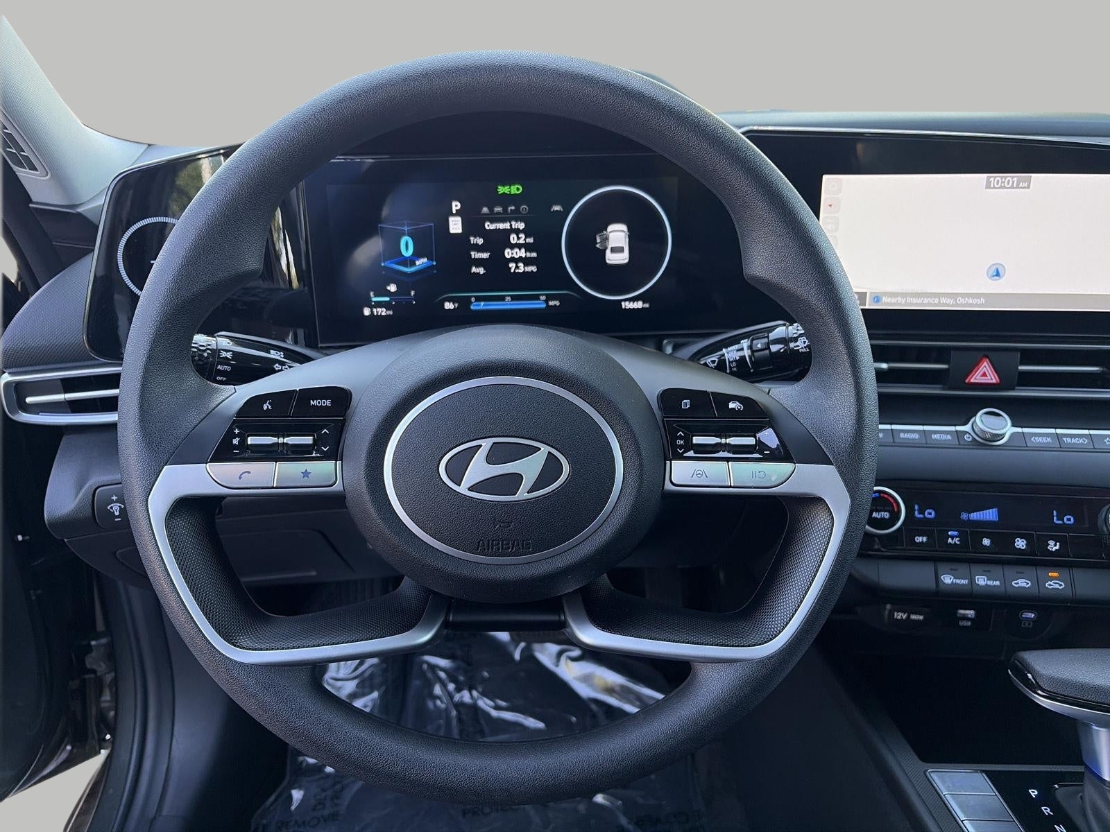 2024 Hyundai Elantra SEL IVT