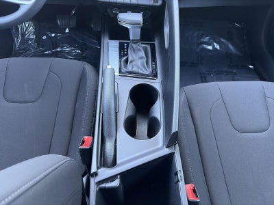 2024 Hyundai Elantra SEL IVT